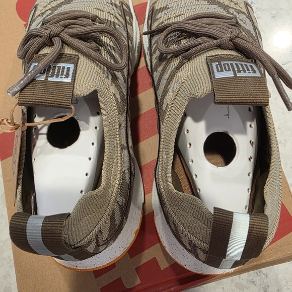 FitFlop Vitamin Ff E01 Camo Knit Sports Sneakers for Women - Size 7 NIB - Picture 10 of 16